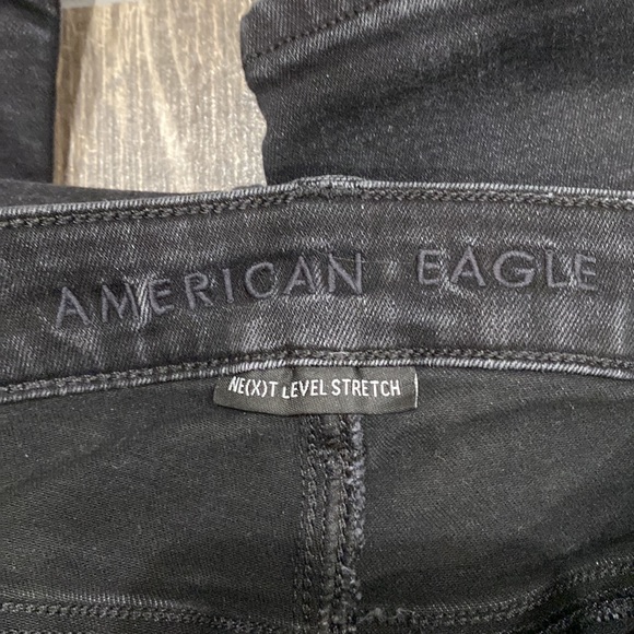 AE BLACK HIGH RISE JEANS - Picture 6 of 6